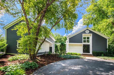 5751 Dora Lane