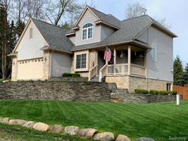 928 FRANK Road