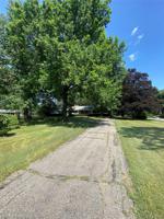 6565 Indianwood Trail