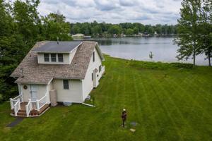 7070 Lake Road