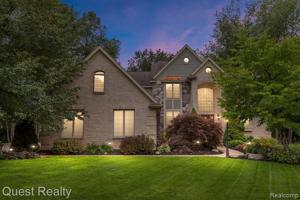 6451 SOUTHAMPTON Drive