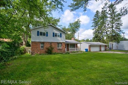 2955 Kenford Road