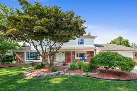3739 Fife Lane