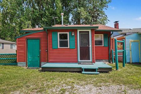 5337 Shady Lane