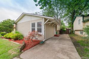 1089 HENDRICKS Way