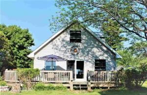 4549 LAKESHORE RD