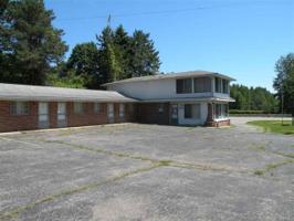 3832 LAKESHORE
