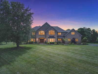 9425 Ravine Ridge Drive