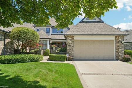 1564 Edison Shores Place