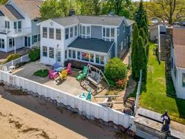941 S Linwood Beach