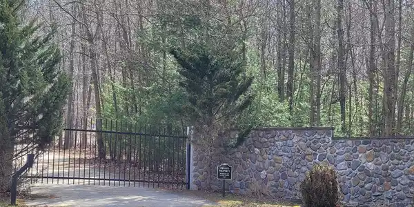Silver Vista Lane