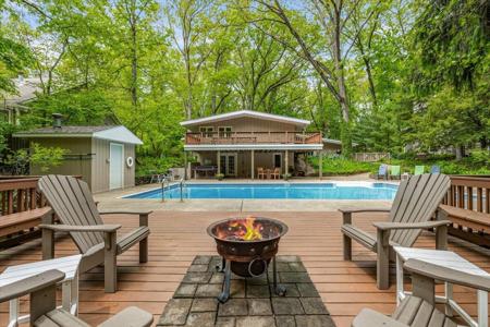 14438 Spring Creek Drive
