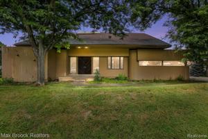5260 INKSTER Road