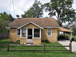 1732 Sylvan Glen