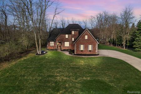 1050 DEER PATH Trail