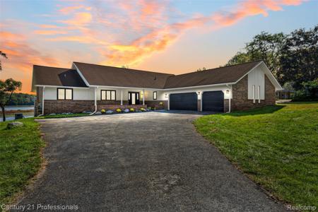 9060 Tindall Road