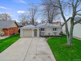 37810 CIRCLE DR