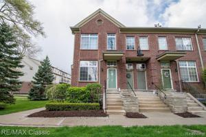 1474 CRIMSON Way