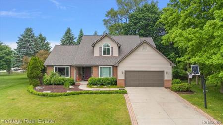 624 Glenmoor Drive