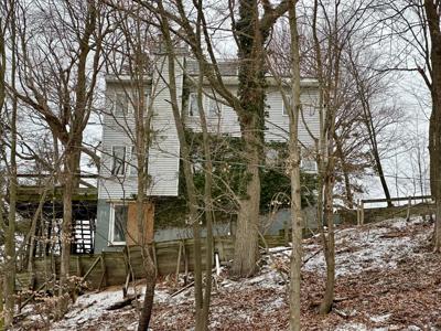 27 CRESCENT Hill