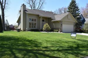 7635 PLEASANT BROOK Drive