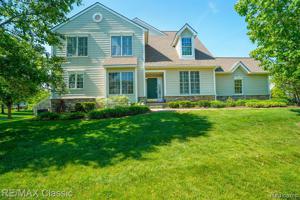 26389 FIELDSTONE Drive