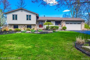 971 ARTDALE Drive