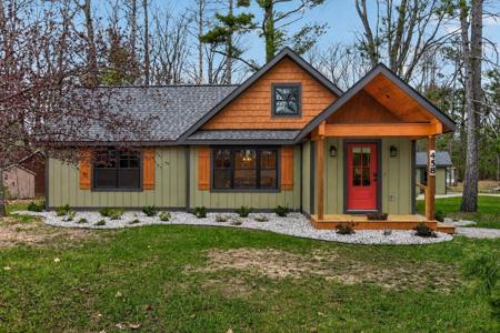458 W Bear Lake Road