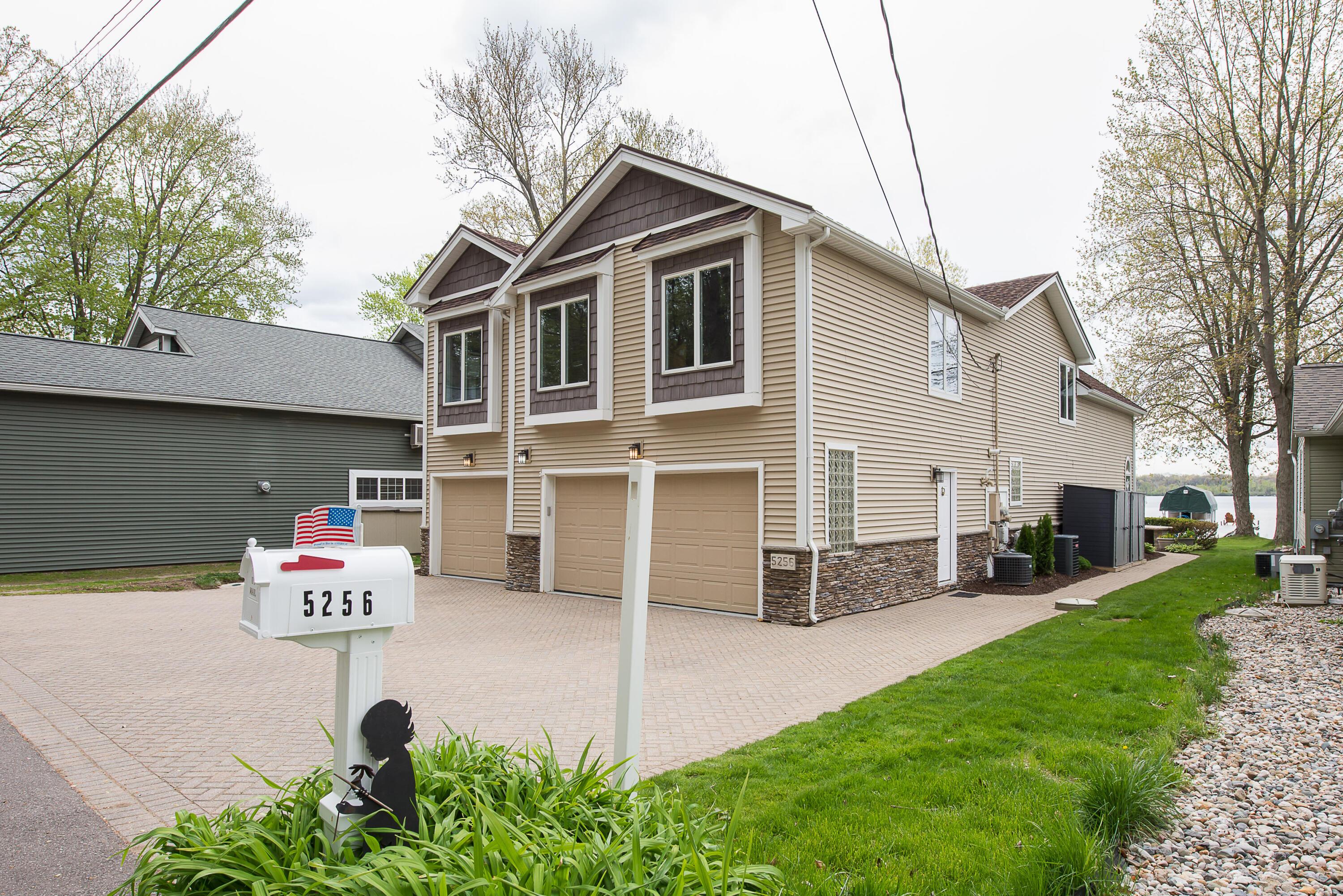 Image 2: Large Family Home