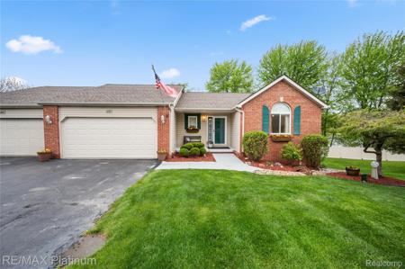 1270 Crystal Pointe Circle