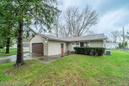 469 SPRINGLE Drive