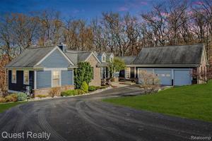 8656 DEERWOOD Road