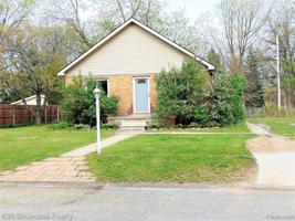 2375 Horace Street