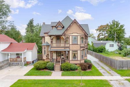 124 South Elizabeth