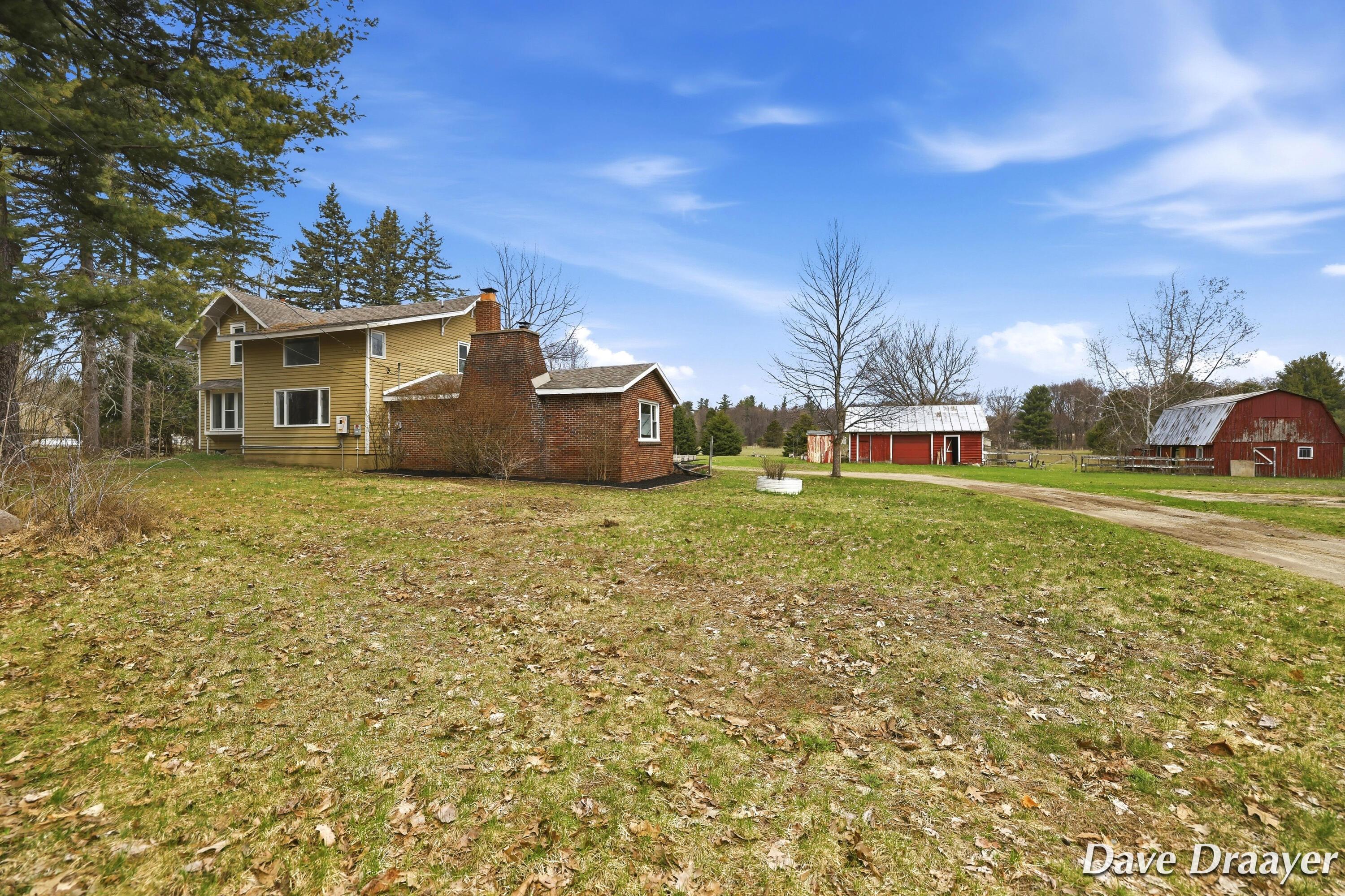 Image 2: 7869 17 mile rd ne-001