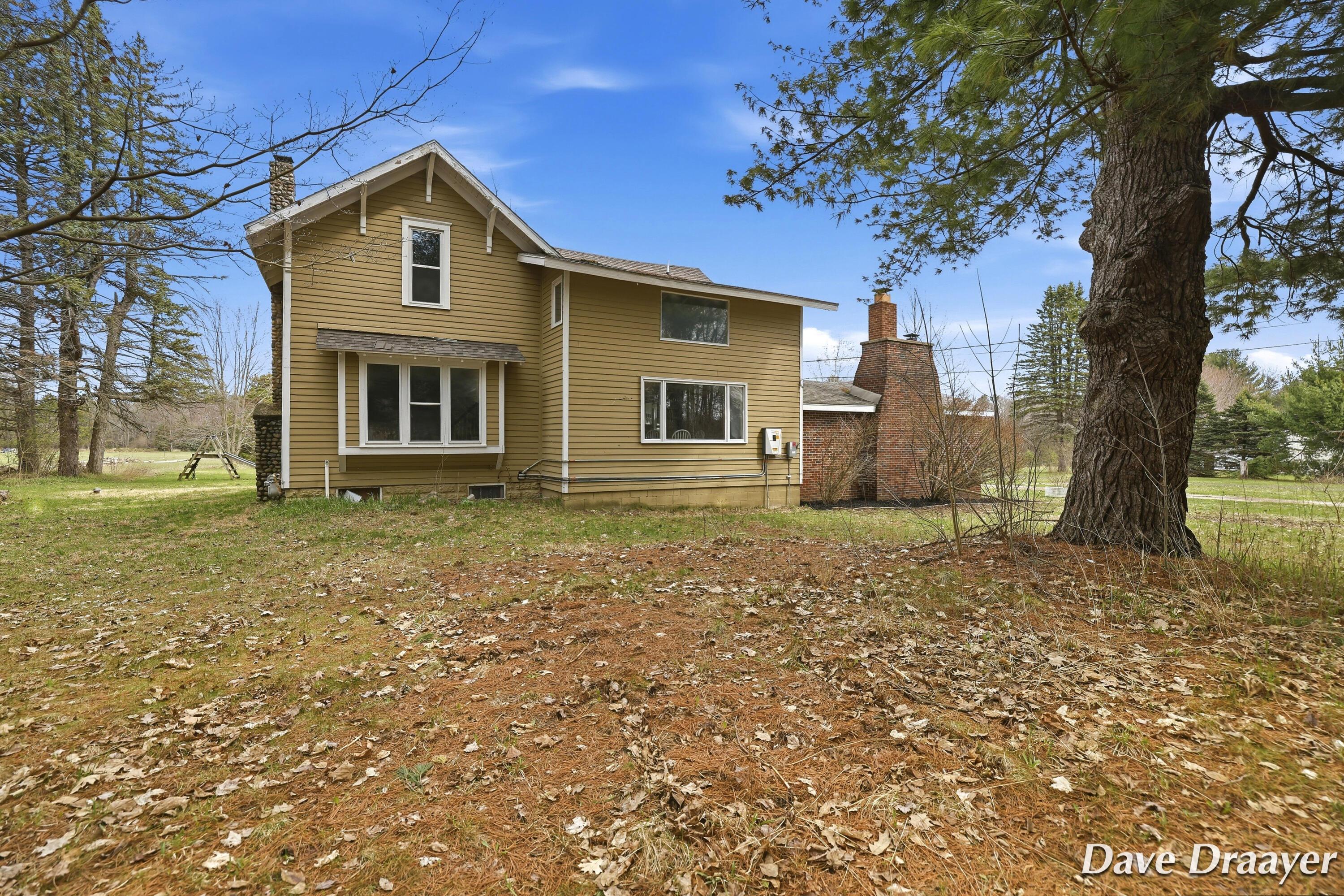 Image 3: 7869 17 mile rd ne-002