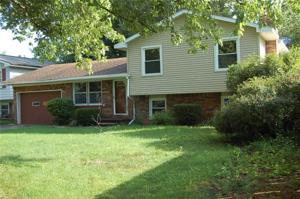 4100 MAPLELEAF Drive