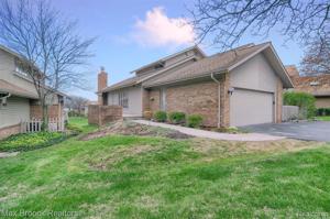 3895 PINE HARBOR Drive