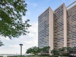 1001 W Jefferson unit 7c