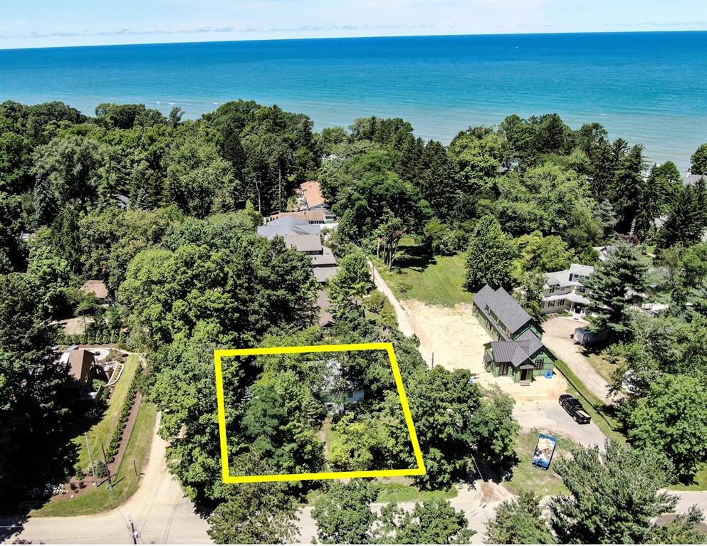 9751 Mc Kinley Avenue, Chikaming Twp, MI lhrmls02308627