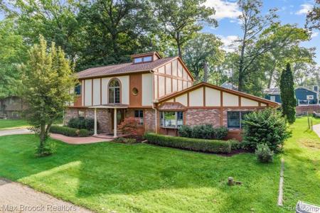 3793 ALCOTT