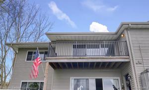 4904 LAKE POINT Drive
