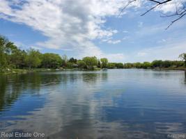 Lot A Clintonville Road