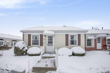 932 Village Lane