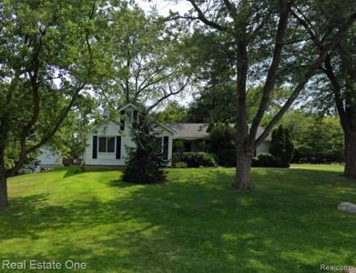 4415 Welland Drive