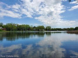 Lot B Clintonville Road