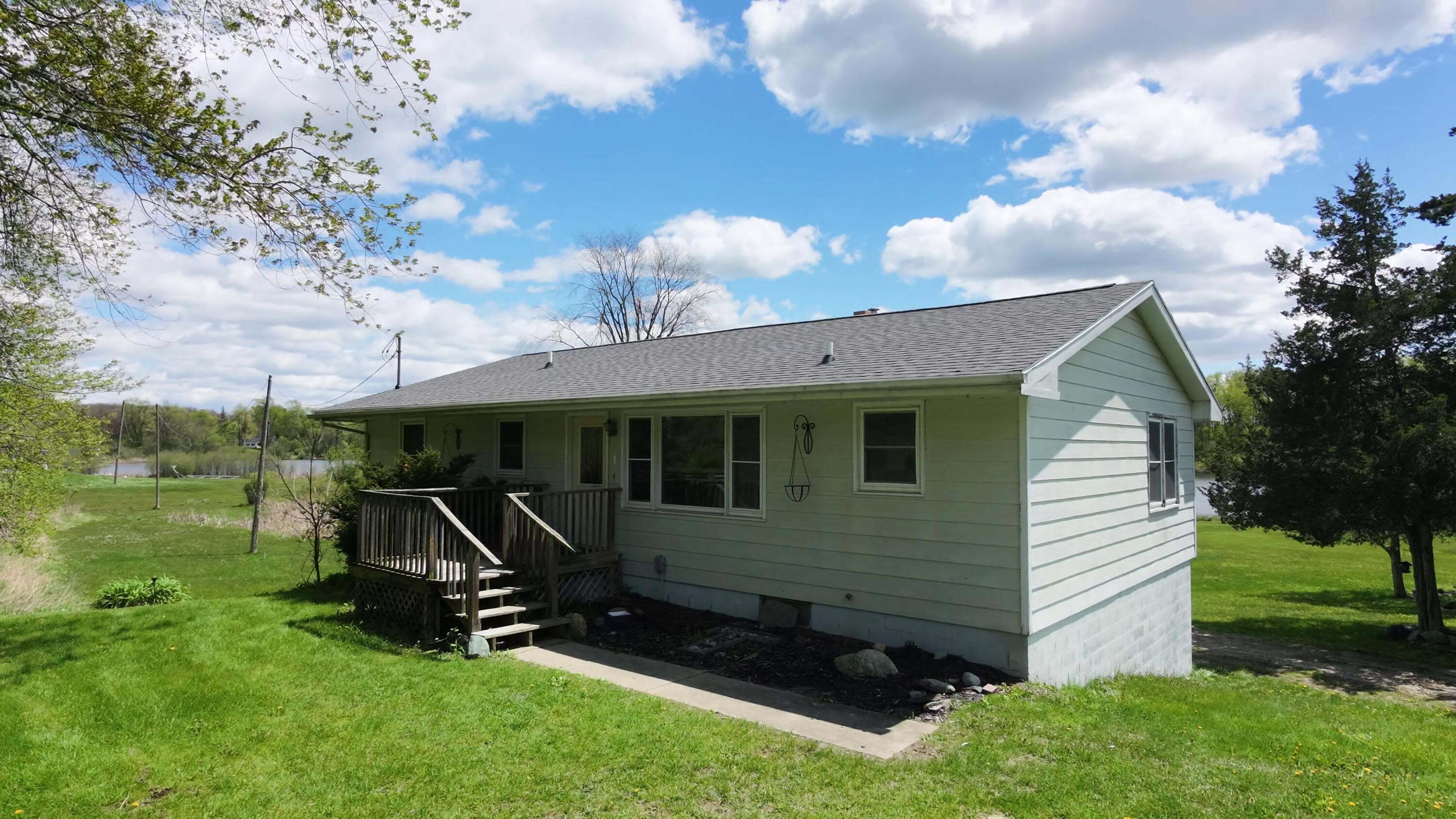 Image 2: 5251 Hudson (2)