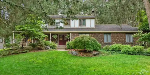 1860 Oliver Woods SE Court