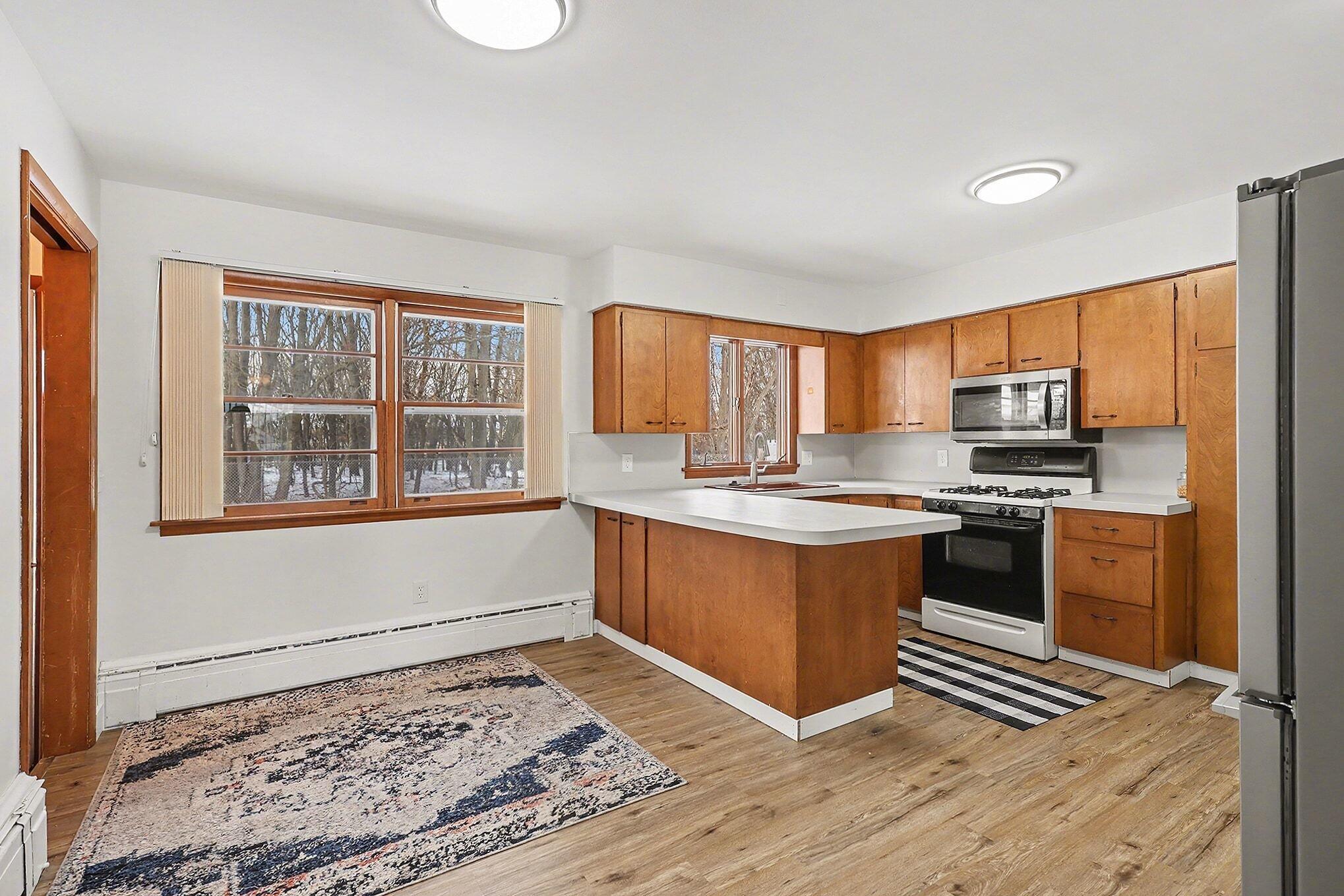 Image 3: 024_file_894