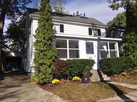340 LAKE Street